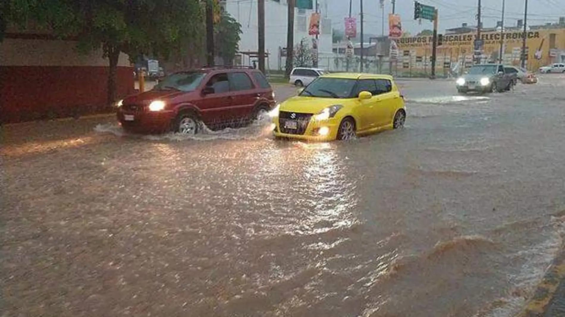 HURACÁN LORENA